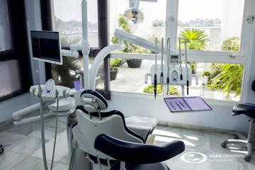 Quienes Somos - Clínica dental en Sevilla