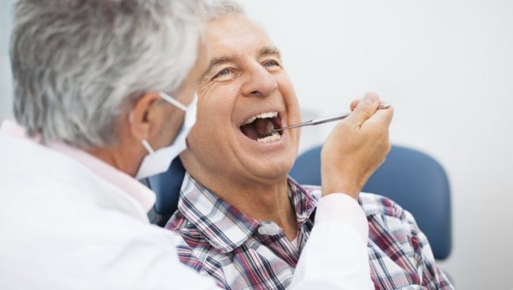cuidados dentales tercera edada