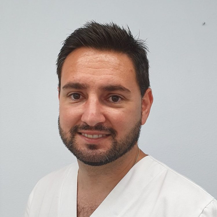 Inicio - Clínica dental Sevilla Inicio - Clínica dental en Sevilla