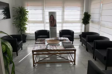 Ventajas de empezar el curso con una sonrisa cuidada - Clínica dental en Sevilla